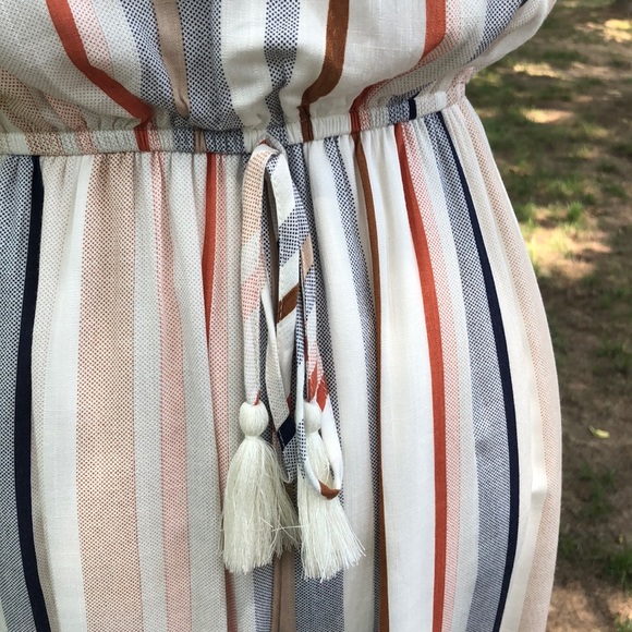 Jumpsuit size Med - Picture 3 of 5